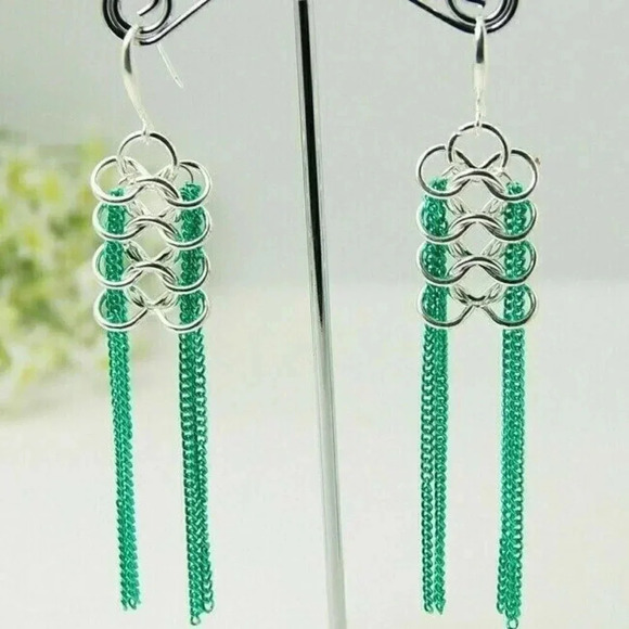Handcrafted Long Shoulder Duster Metal Chain Earrings Silver Green - Picture 1 of 1